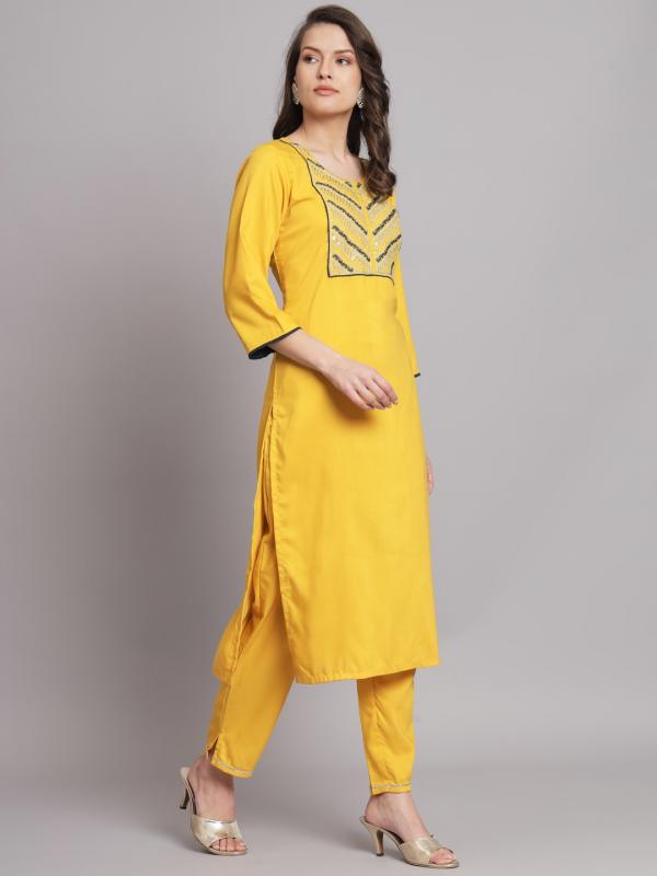 VP 9438 Y Mayura Cotton Silk Blend Kurta Set